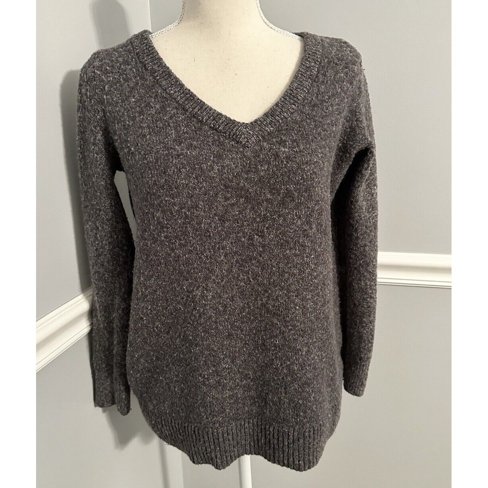 Gap Sweater Womens Size S Gray V Neck Long Sleeve Knit Stretch Easy Care